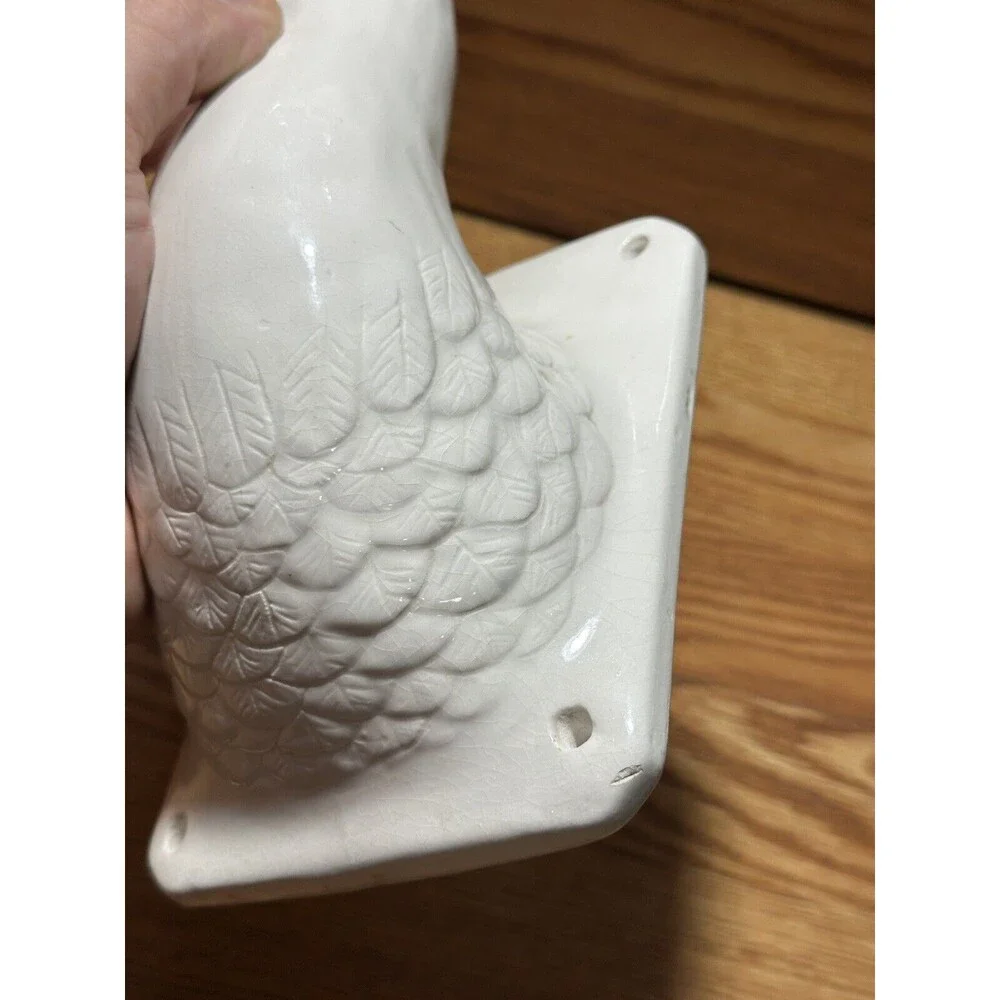Vintage Home Decor Porcelain Goose Wall Mount Dirty Towel Hat Chonie Hanger 1987